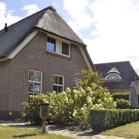 Villa Martensplek Met Sauna Tiendeveen Luaran gambar