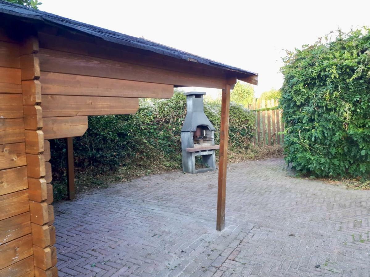 Villa Martensplek Met Sauna Tiendeveen Luaran gambar