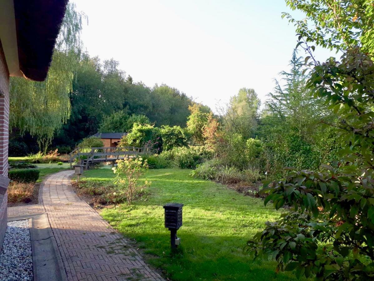 Villa Martensplek Met Sauna Tiendeveen Luaran gambar